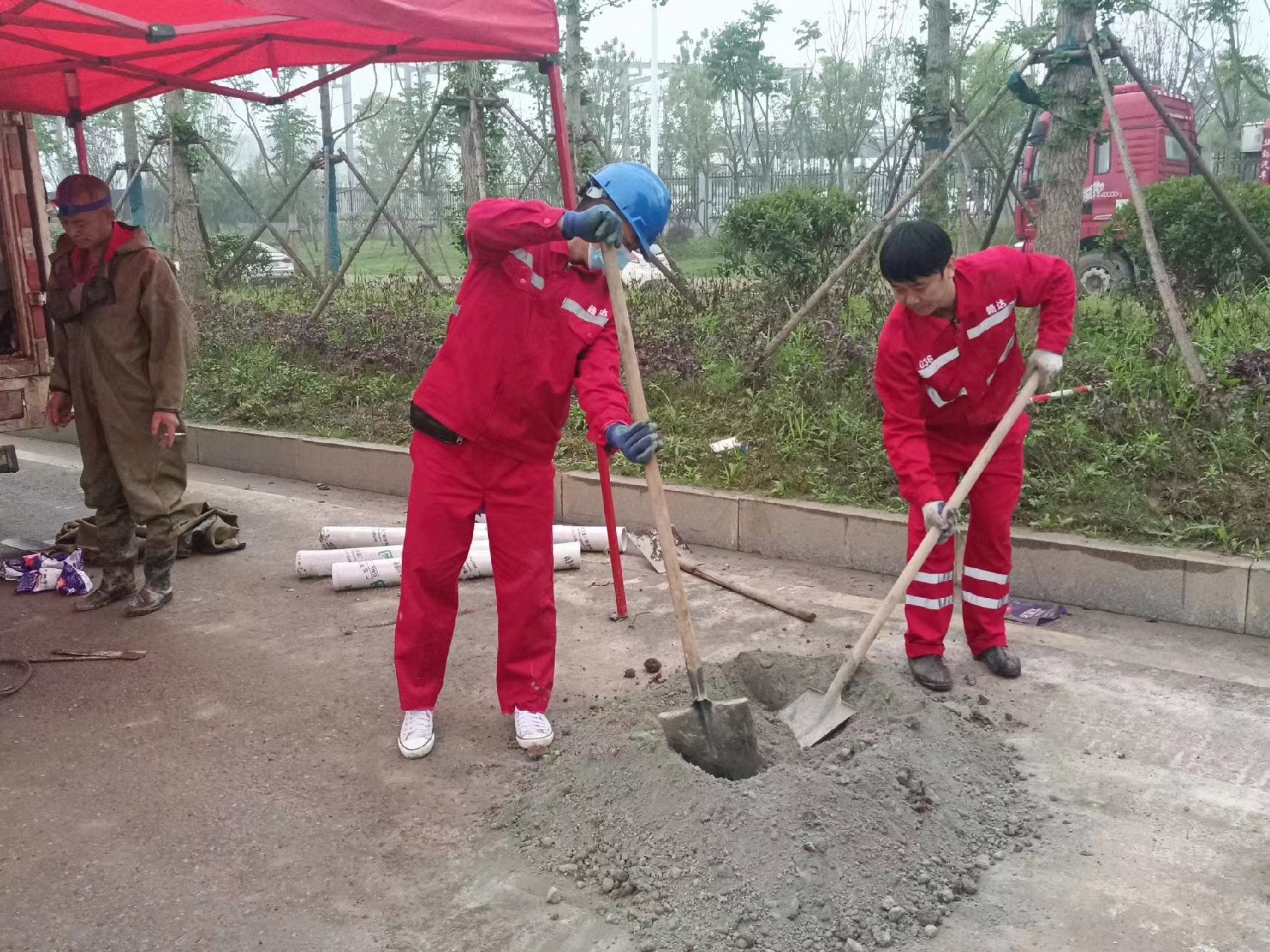 柳州管道疏通哪家好】及时进行市政管道清淤